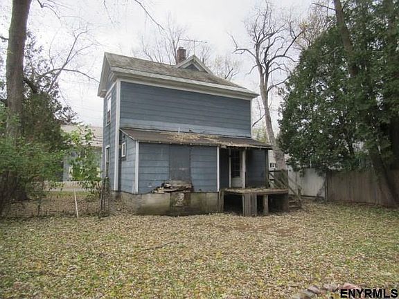3rd image of 9 Glenwood Ave
