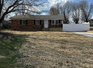 5065 Sportsman Lake Rd, Elizabethtown, KY 42701