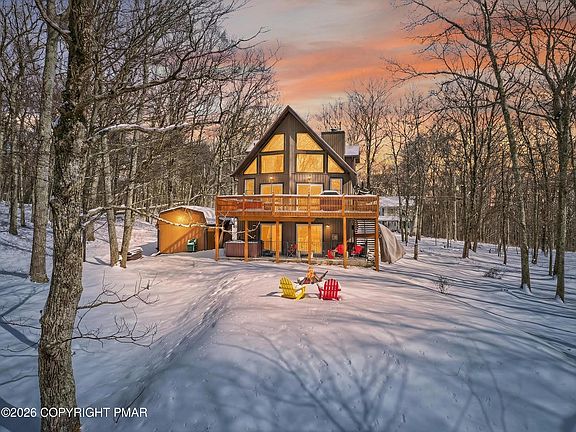 3rd image of 3112 Spring Ct