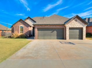 3712 Augustine St, Mustang, OK 73064