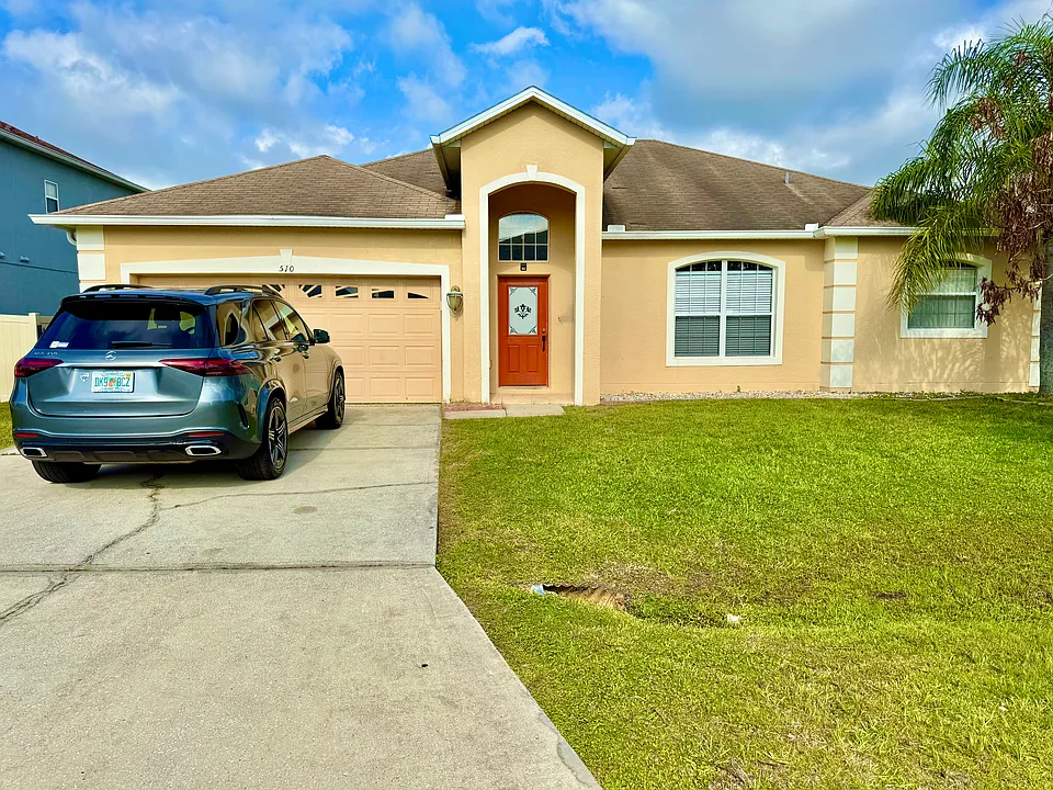 510 Bromley Ct