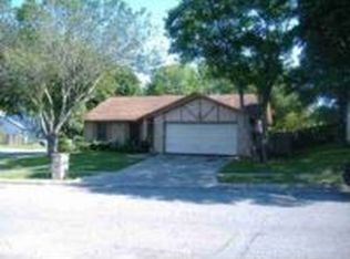 6202 Datewest Cir, San Antonio, TX 78240