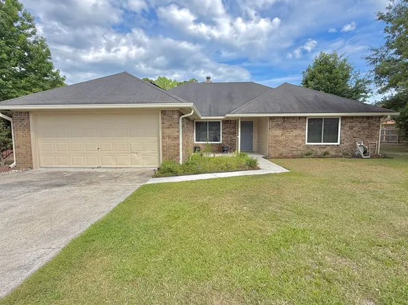 75 Woody Ct, Hinesville, GA 31313