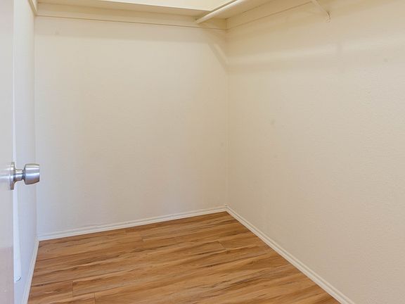 3rd image of 1047 Seacoast Dr #14