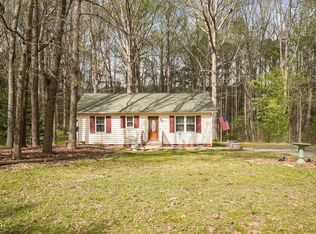 900 Cricket Knoll Rd, Fuquay Varina, NC 27526