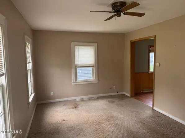 847 Walnut St, Perrysburg, OH 43551