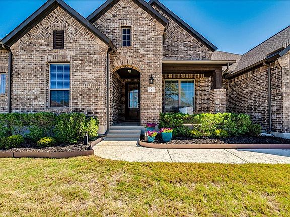 4th image of 101 Lake Spring Cir