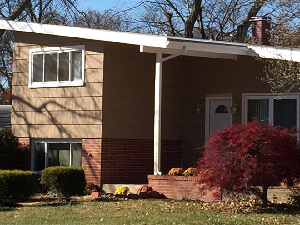 Covered patio, new roof