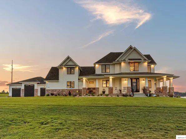 422 Sorbonne Rue, Yutan, NE 68073