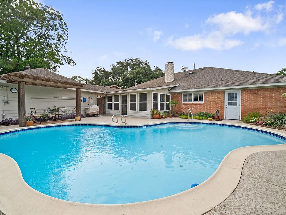 5821 Willowbend Blvd, Houston, TX 77096 | Zillow