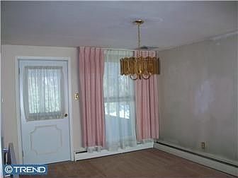 2nd image of 615 Nelson Dr