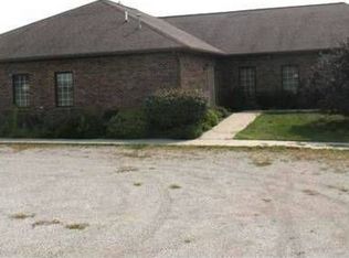 101 Industrial Pkwy, Gallatin, MO 64640