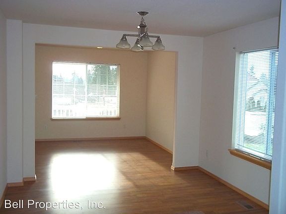 4th image of 11325A 22nd St SE