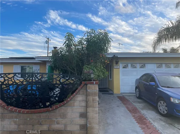 825 Sonora Rd, Costa Mesa, CA 92626