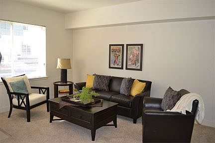 1st image of 305 Park Ave W #702-1306