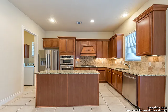 13822 Oakview Cv — Photo 28