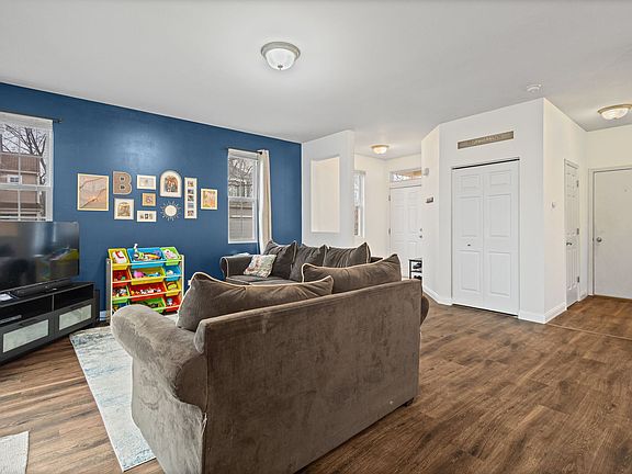 5th image of 2433 Rocky Hill Cir