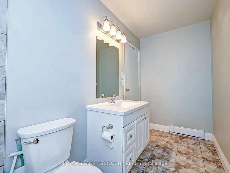 276 Eiwo Ct #307 — Photo 26