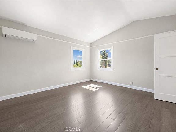 4th image of 1620 Ina Dr