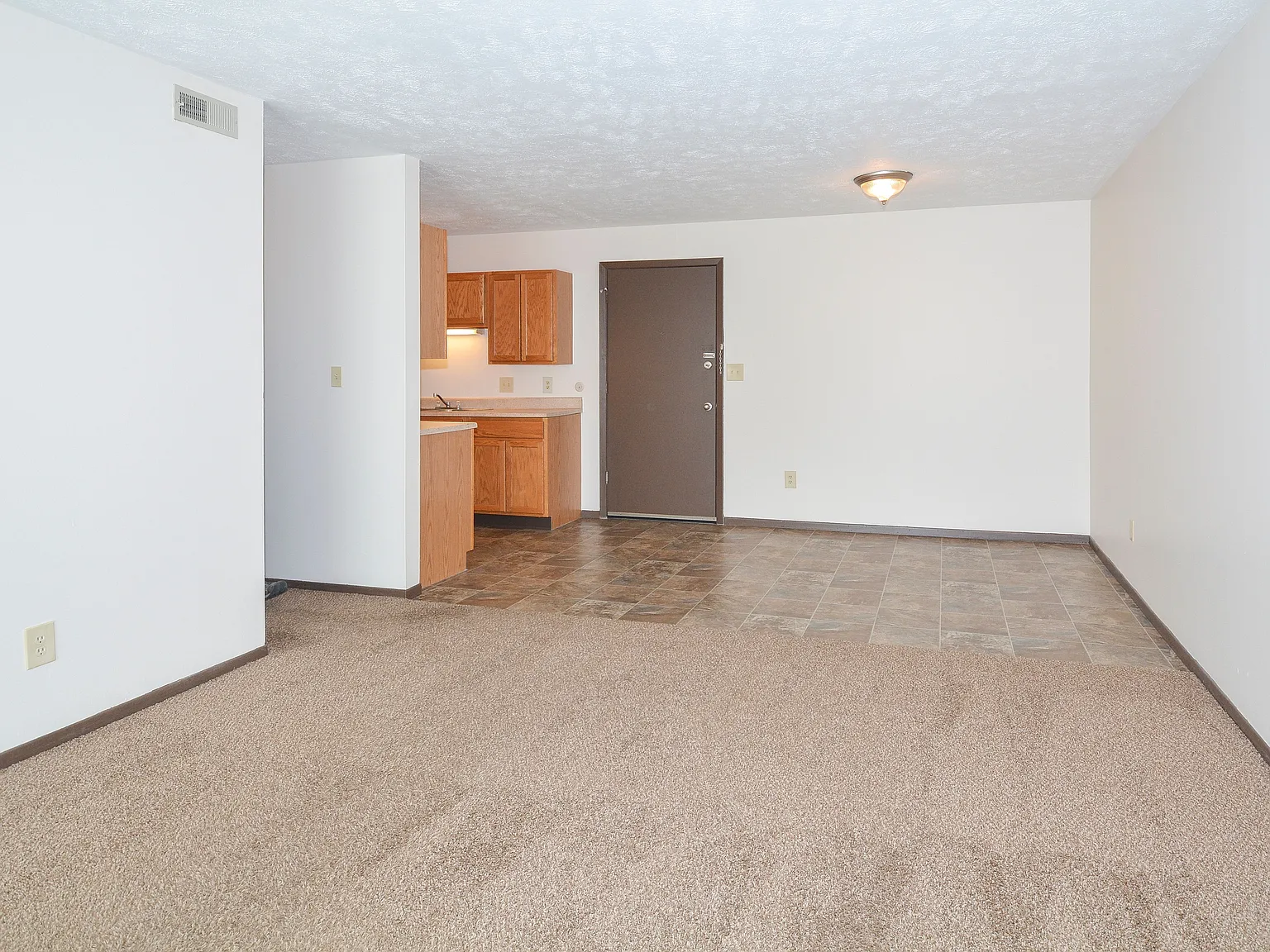 Rochester Heights — Photo 4