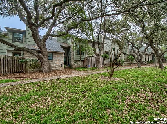 4th image of 14122 Churchill Estates Blvd APT 904