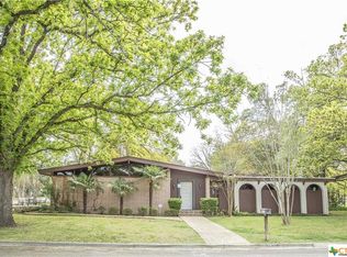 1435 Dove Ln, Seguin, TX 78155