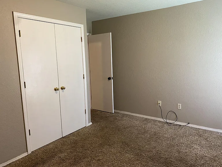 1719 Craig Blvd — Photo 12