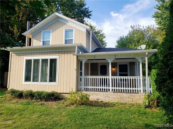 116 Hedley St, Medina, NY 14103