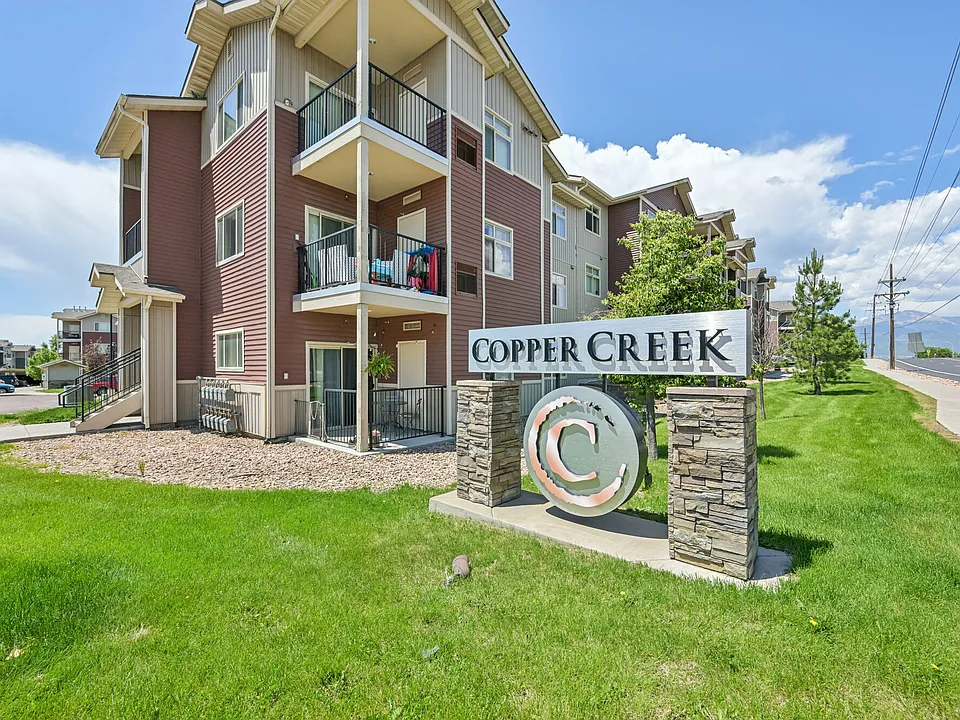 Copper Creek Apts