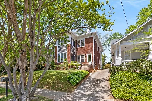 648 Cresthill Ave NE Photo 1