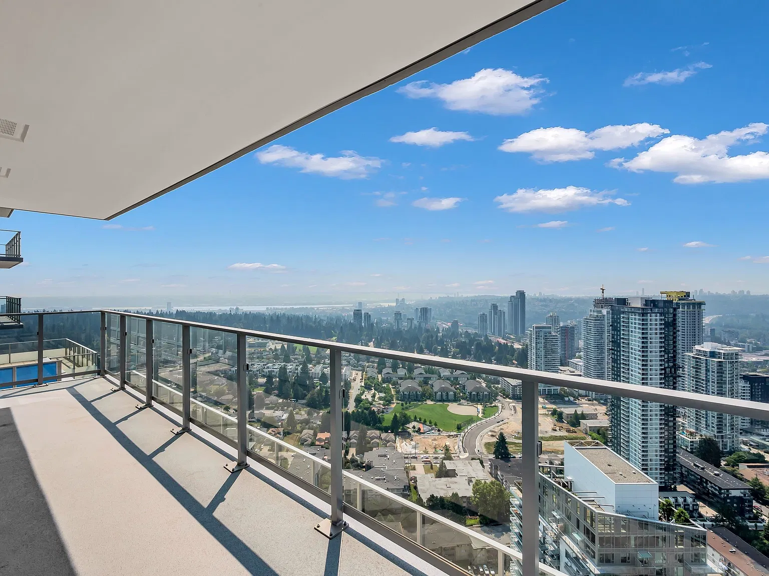 2 bed, 1062 sqft, $3,395 — Photo 3