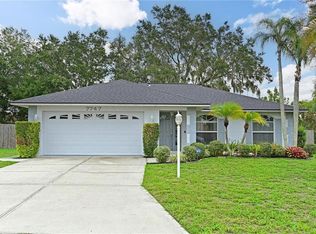 7747 37th St E, Sarasota, FL 34243