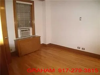 Rented by R New York