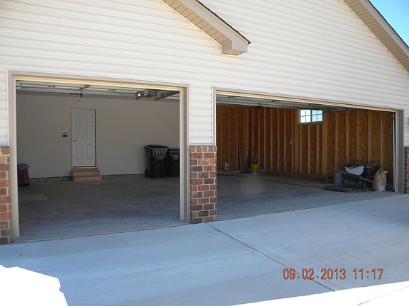 Exta large 3 car garage