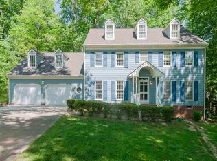104 Lively Ct E, Cary, NC 27511