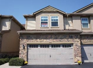 1820 Crenshaw Cir, Vernon Hills, IL 60061