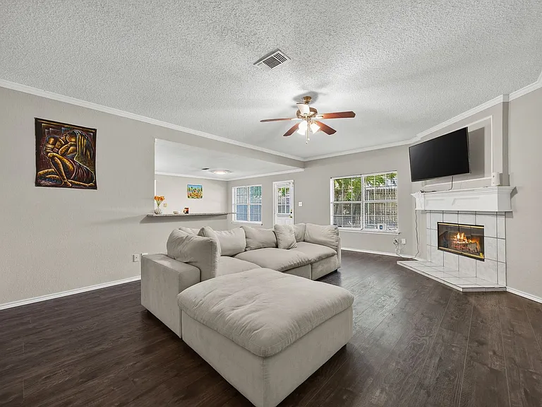 3357 Galaway Bay Dr — Photo 4