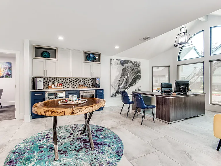 14135 Champions Dr — Photo 13