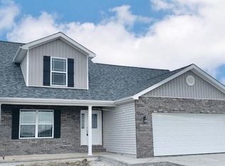 552 Eisenhower Blvd, Troy, IL 62294