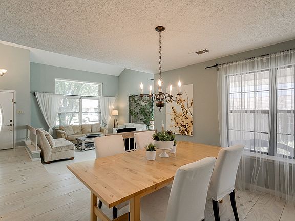 202CountryViewLn-7.jpg