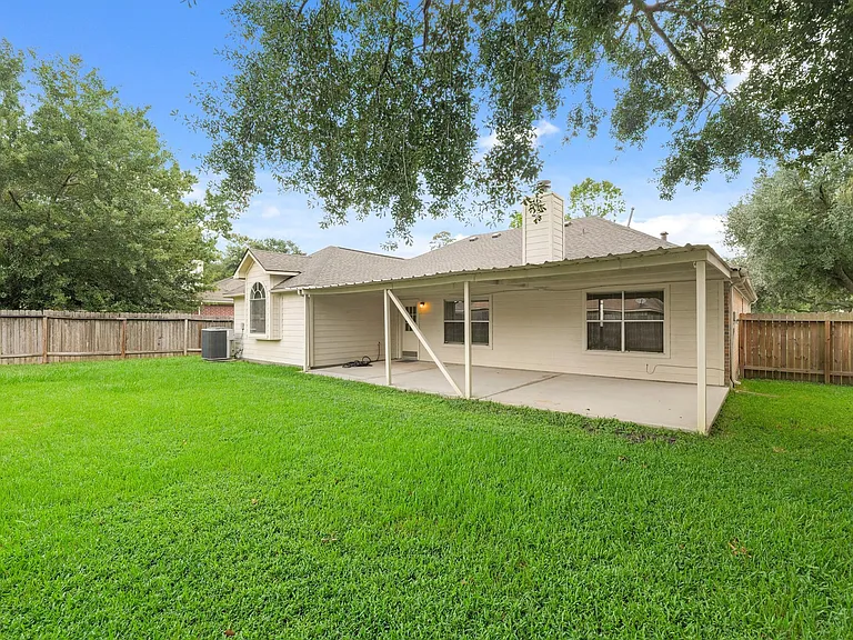 3651 Woodlace Dr — Photo 32
