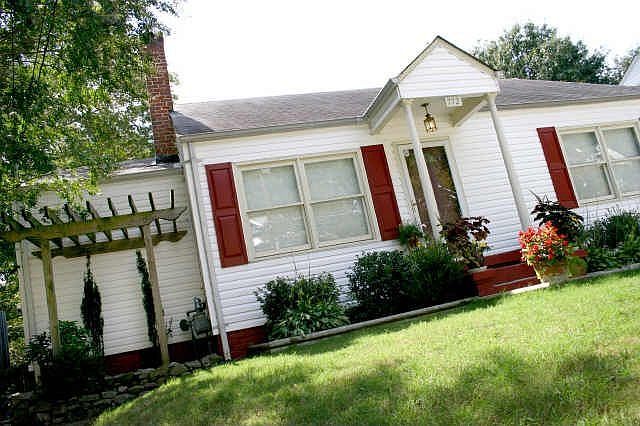 Historic Berkeley Park Rennovated Bungalow
