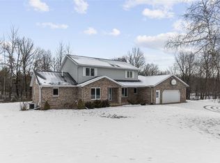 N4550 Ostrander Rd, New London, WI 54961
