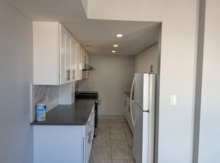 1008 Winter St #B, Philadelphia, PA 19107