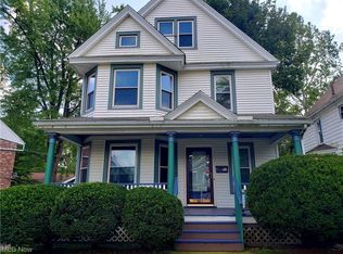 267 Harrison St, Elyria, OH 44035