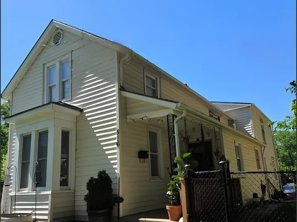 516 Linn St, Leavenworth, KS 66048
