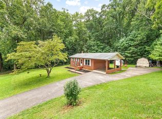 52 Walnut Rd, Clyde, NC 28721