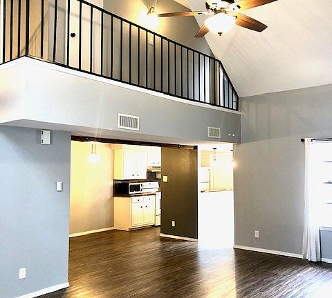 4th image of 2569 Lindenwood Dr