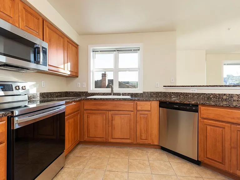 The Fulton Apartments — Photo 14