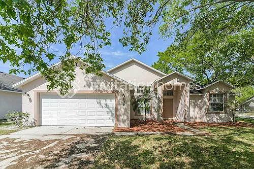 106 Quiet Oak Ct Photo 1